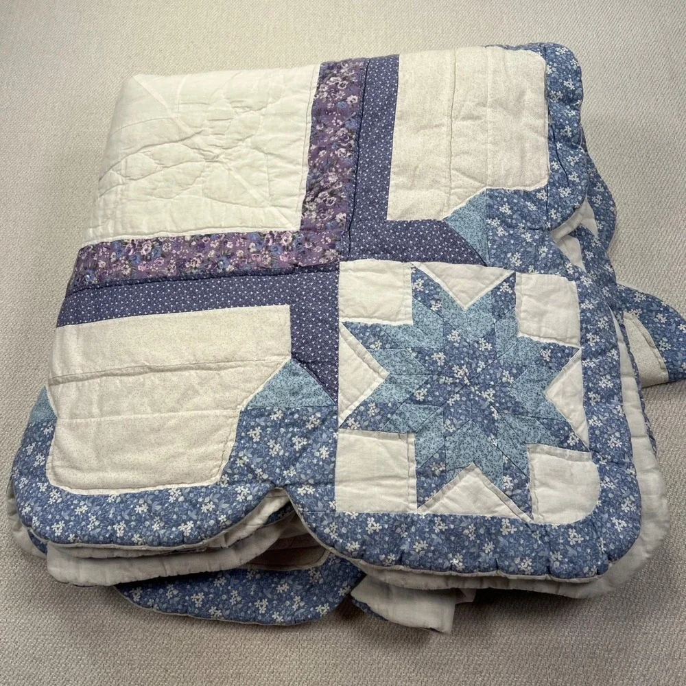 Handmade zippers pillow